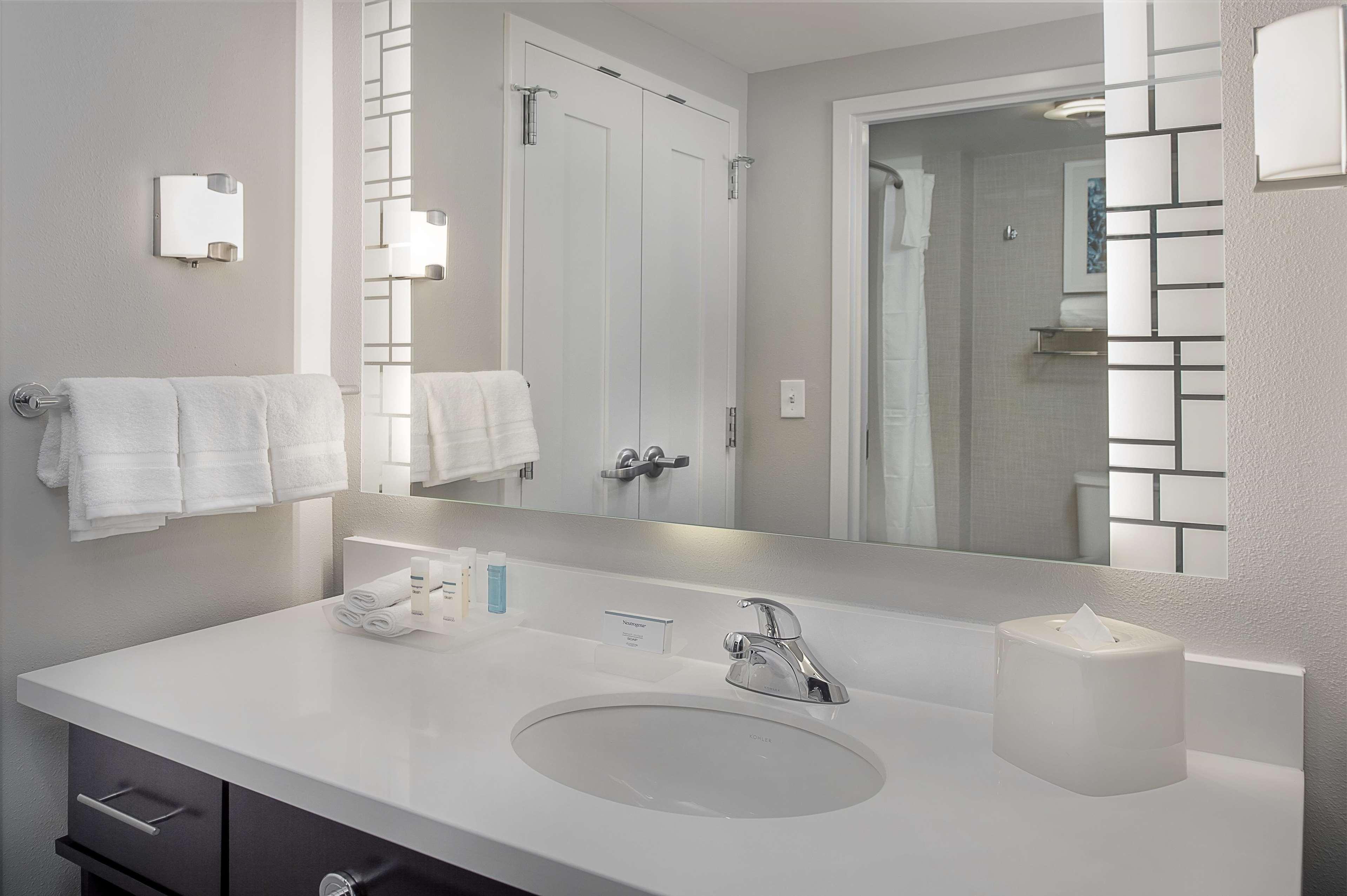 Homewood Suites By Hilton St. Louis Westport Maryland Heights Εξωτερικό φωτογραφία
