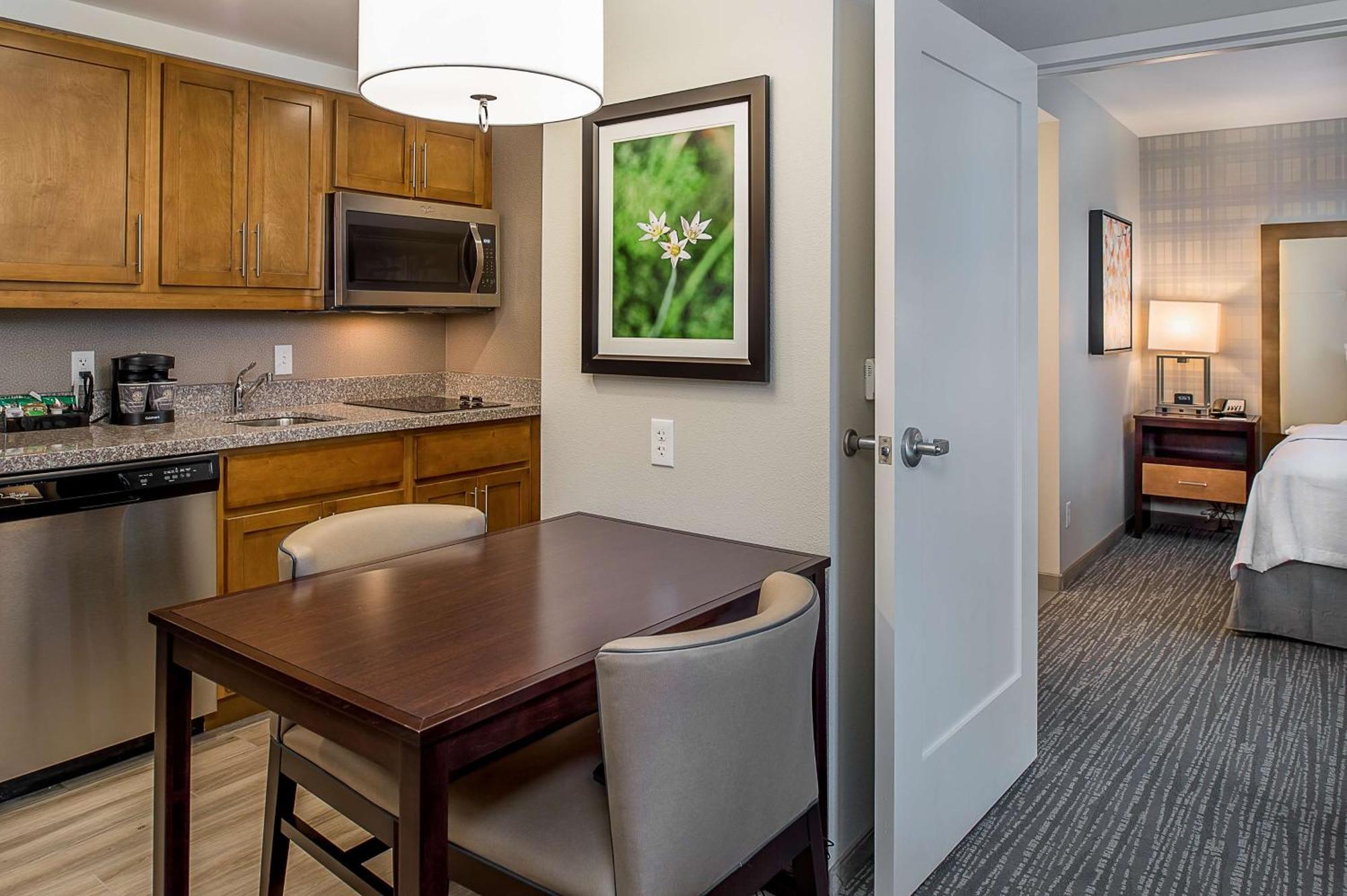 Homewood Suites By Hilton St. Louis Westport Maryland Heights Εξωτερικό φωτογραφία